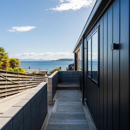 Lakeview Terrace - Taupo Holiday Home Екстериор снимка